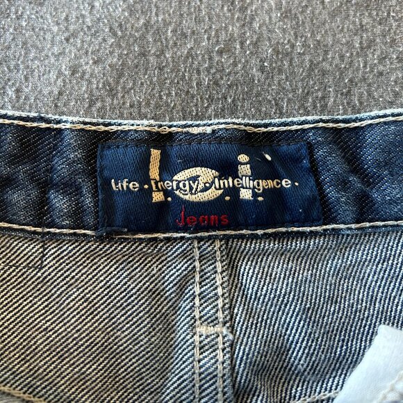 LEI Upcycled Jeans - Picture 4 of 6